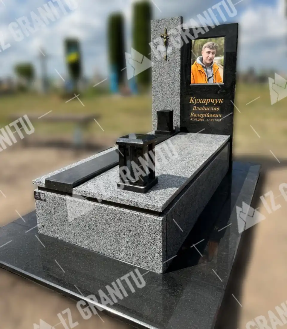 Пам'ятник для військових 6
